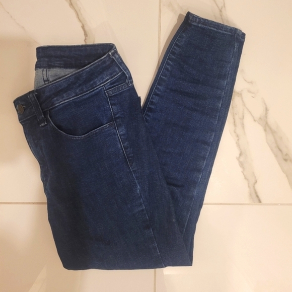 GAP Mid-Rise Jeggings - Picture 4 of 7